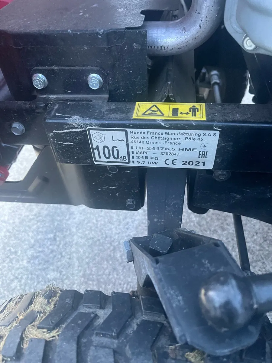 Honda 2417 100 hrs - Image 4