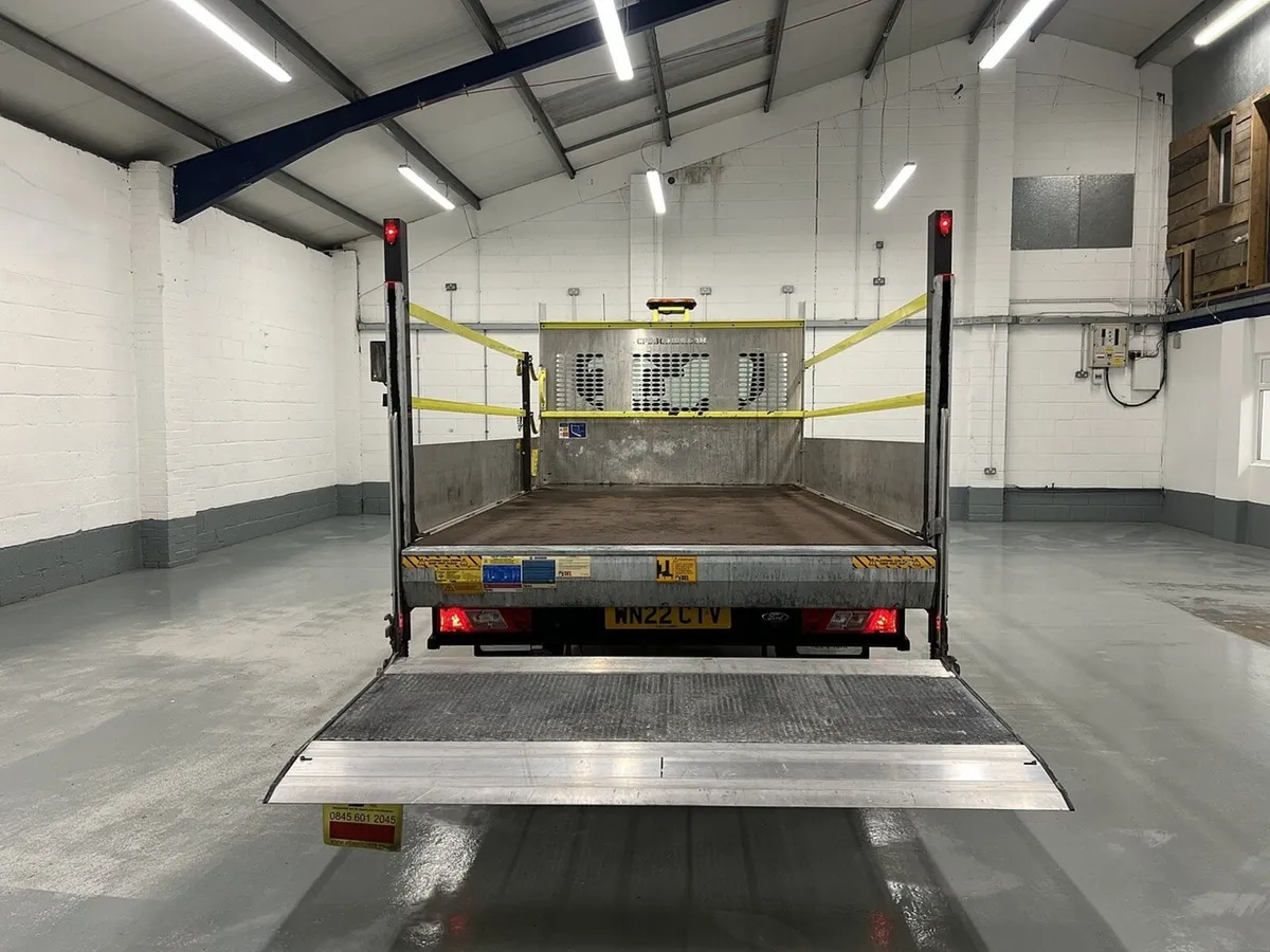 2022 Ford Transit Dropside Van - Image 4