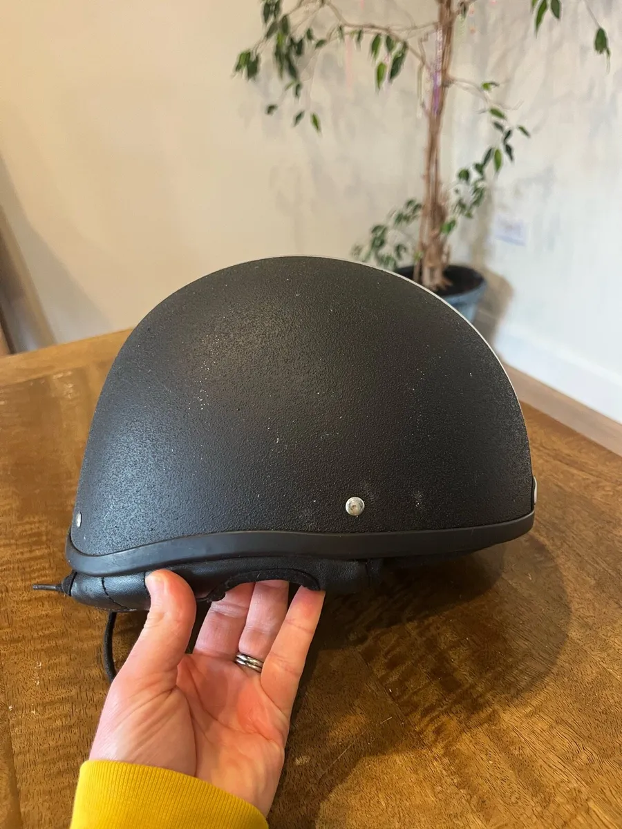 Champion kids horse riding helmet - Image 3