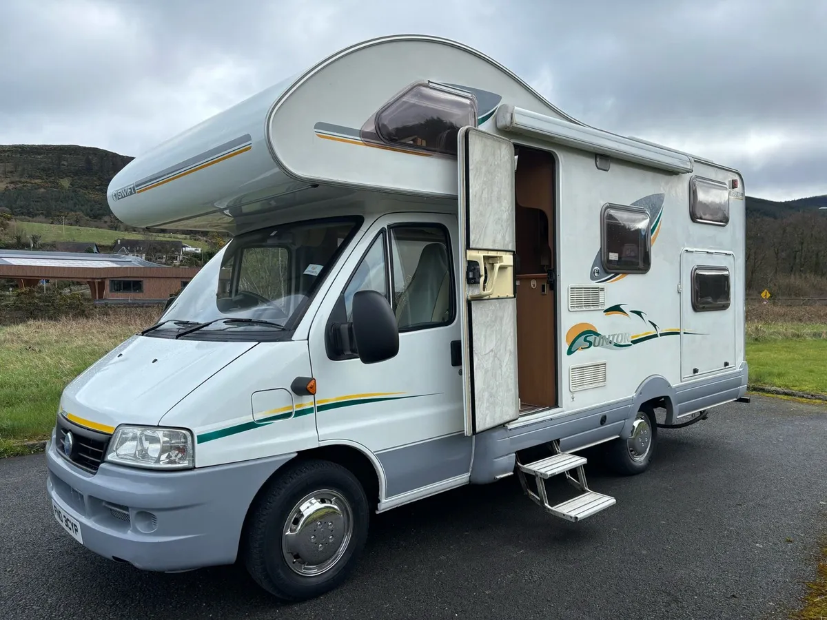 Fiat Ducato 2.8 TDI SWIFT SUNTOR 6 berth year 2004 - Image 1