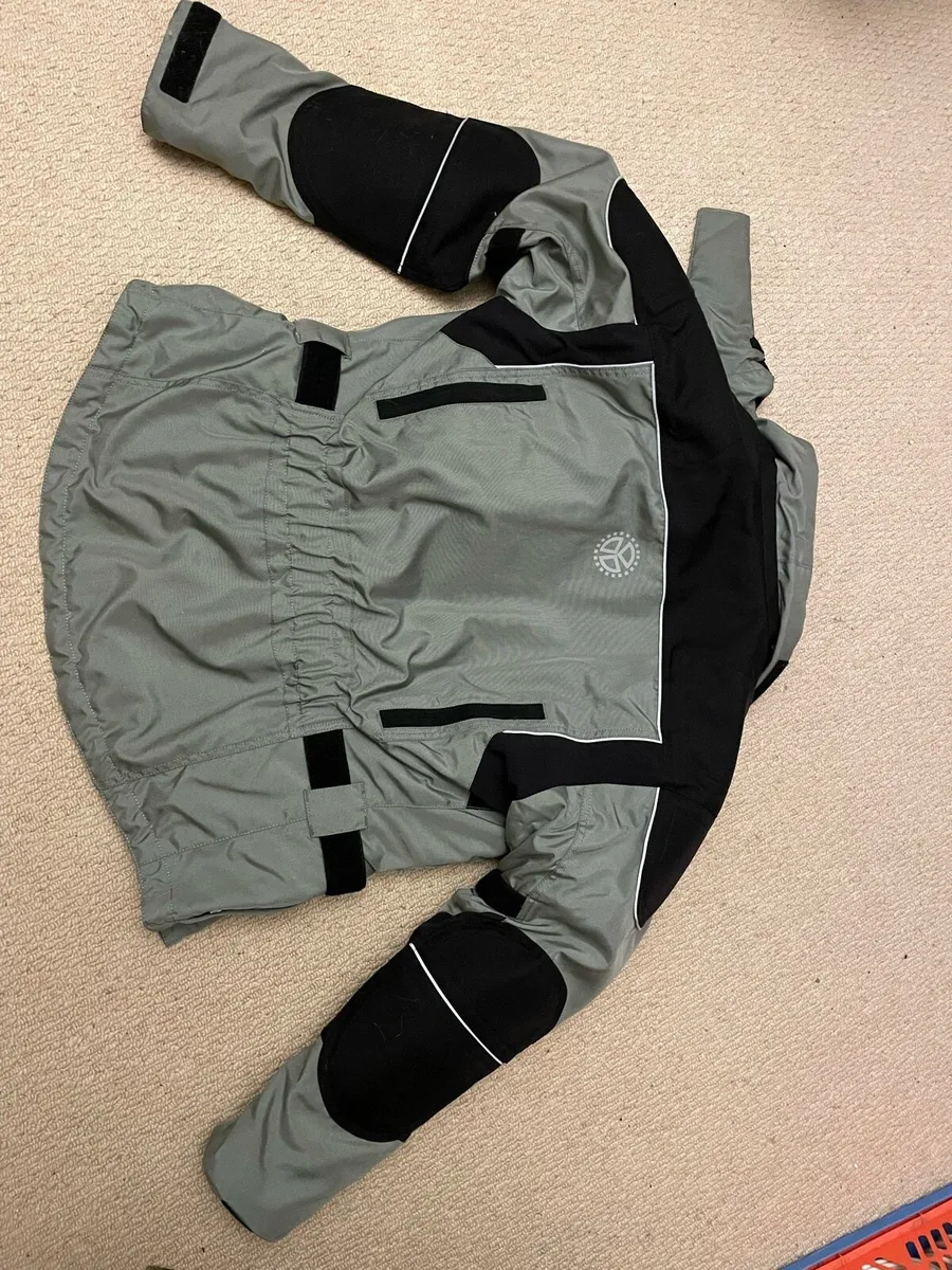 Motorcycle jacket - Image 2