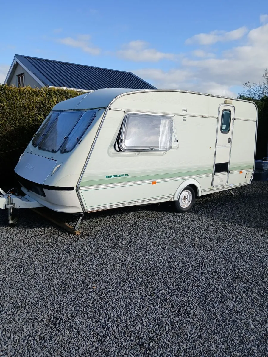 Caravan - Image 1
