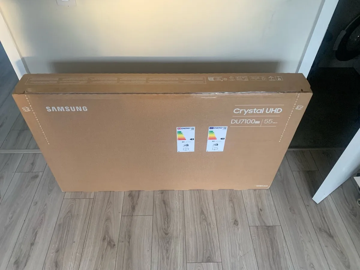 Samsung TV - Image 1