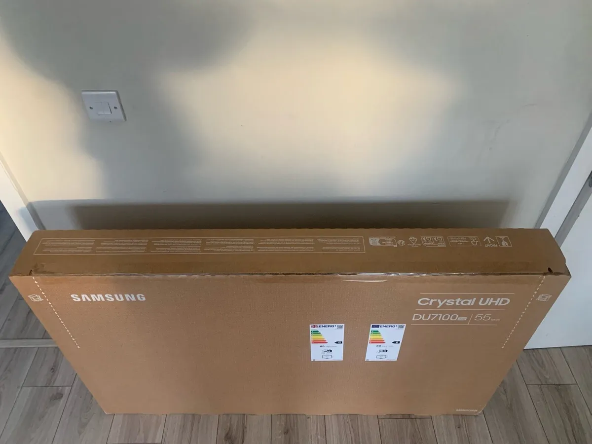 Samsung TV - Image 4