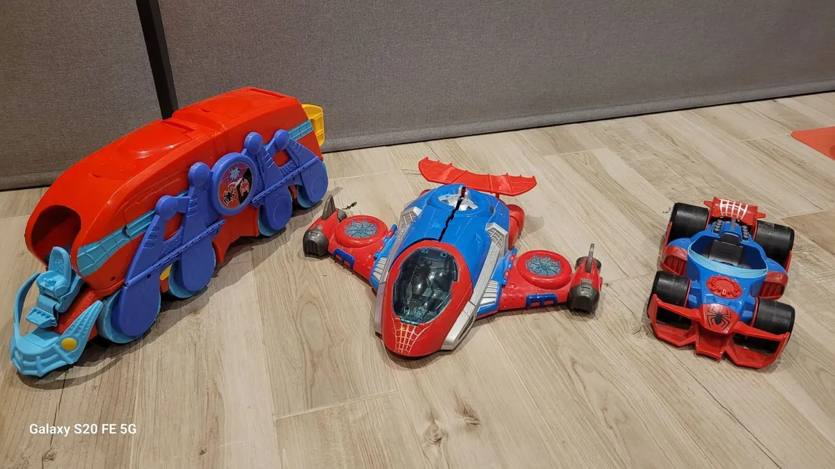 Spiderman trio toys - Image 1