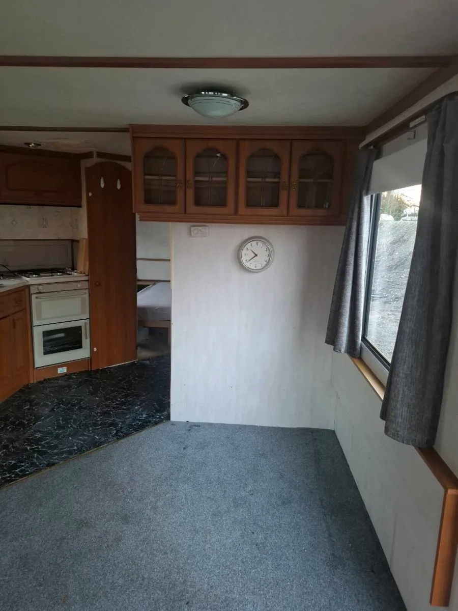 Orlando 2 bedroom Mobile Home - Image 4