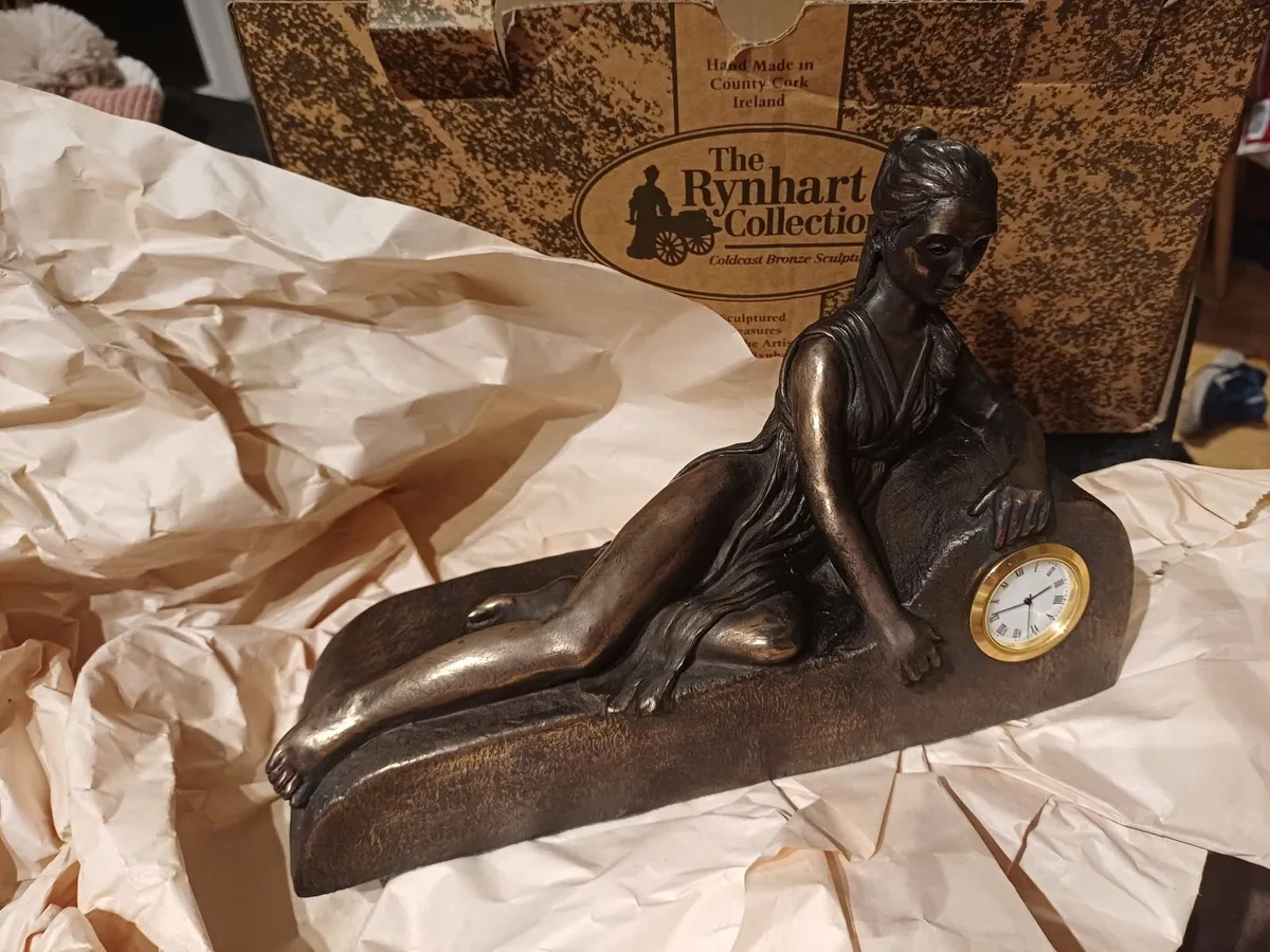 The Rynhart Collection. The Maiden Clock. - Image 3