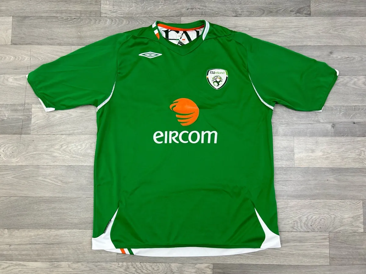 Vintage 2006 Umbro Ireland Home Jersey Shirt XL - Image 1