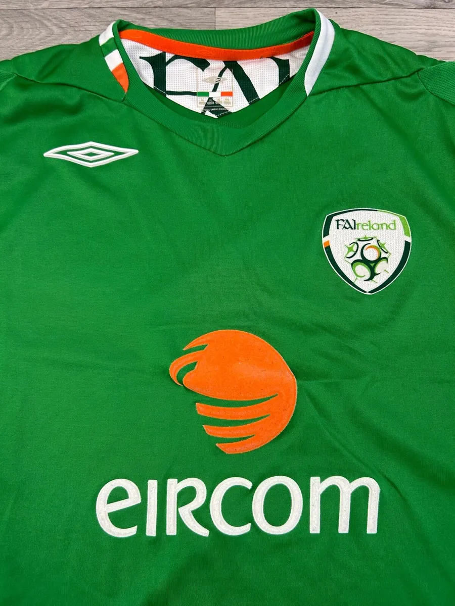 Vintage 2006 Umbro Ireland Home Jersey Shirt XL - Image 3