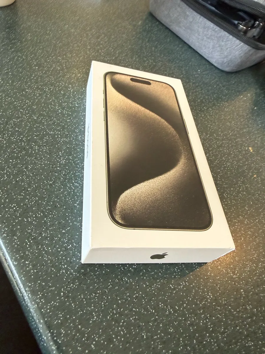 iPhone 15 pro NEW..!! 256gb - Image 1