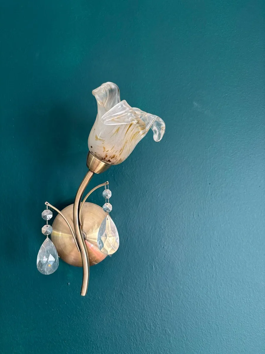 Chandelier with matching single light fittings x2 - Image 3