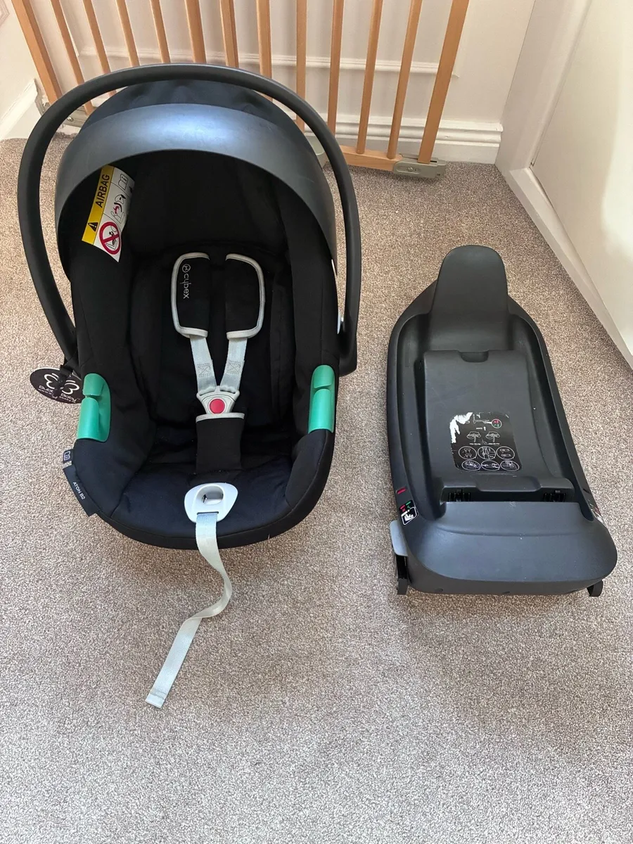 Infant car seat - Image 2