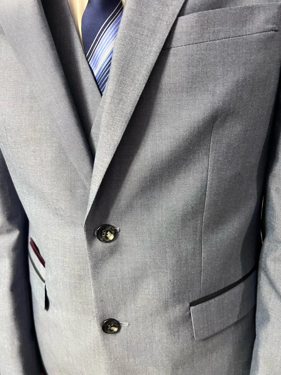Suit - Image 3
