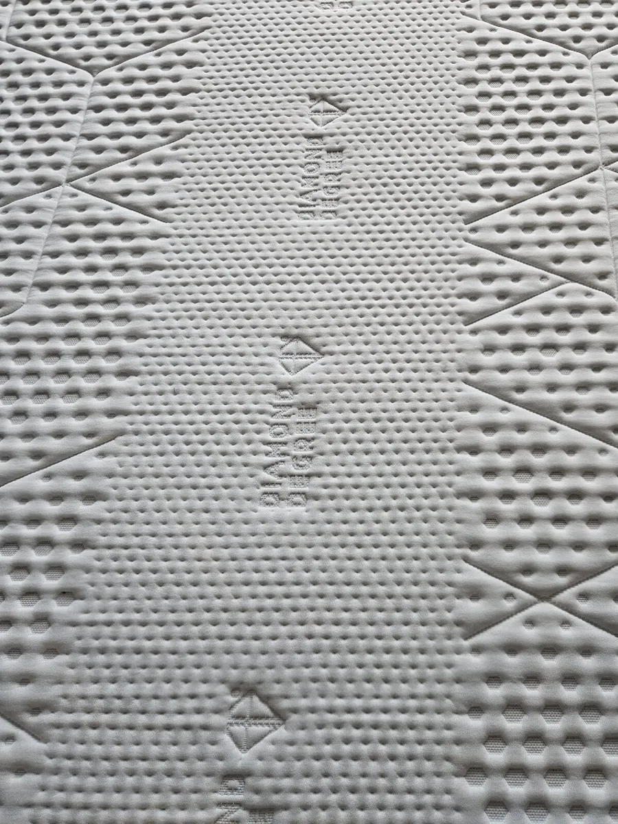 Emma King Sized mattress topper - Image 3