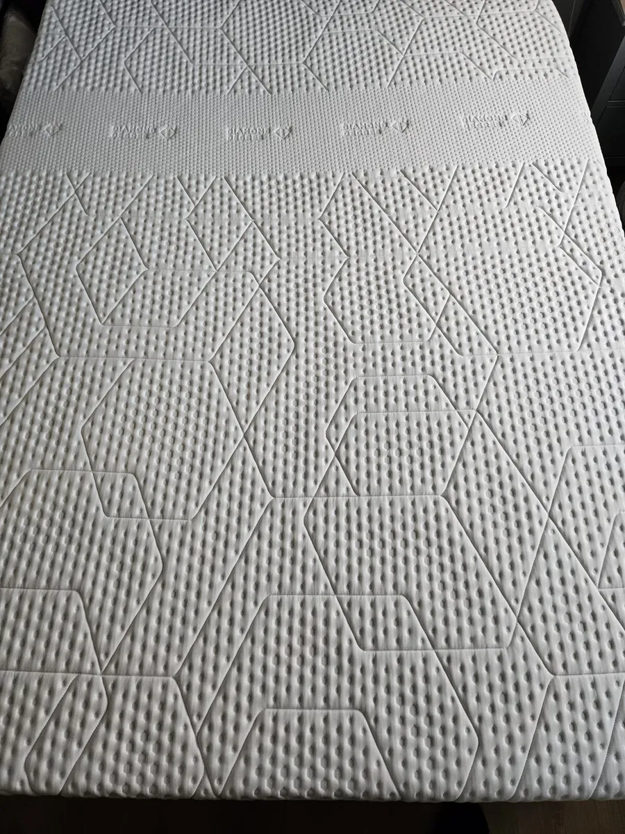 Emma King Sized mattress topper - Image 2