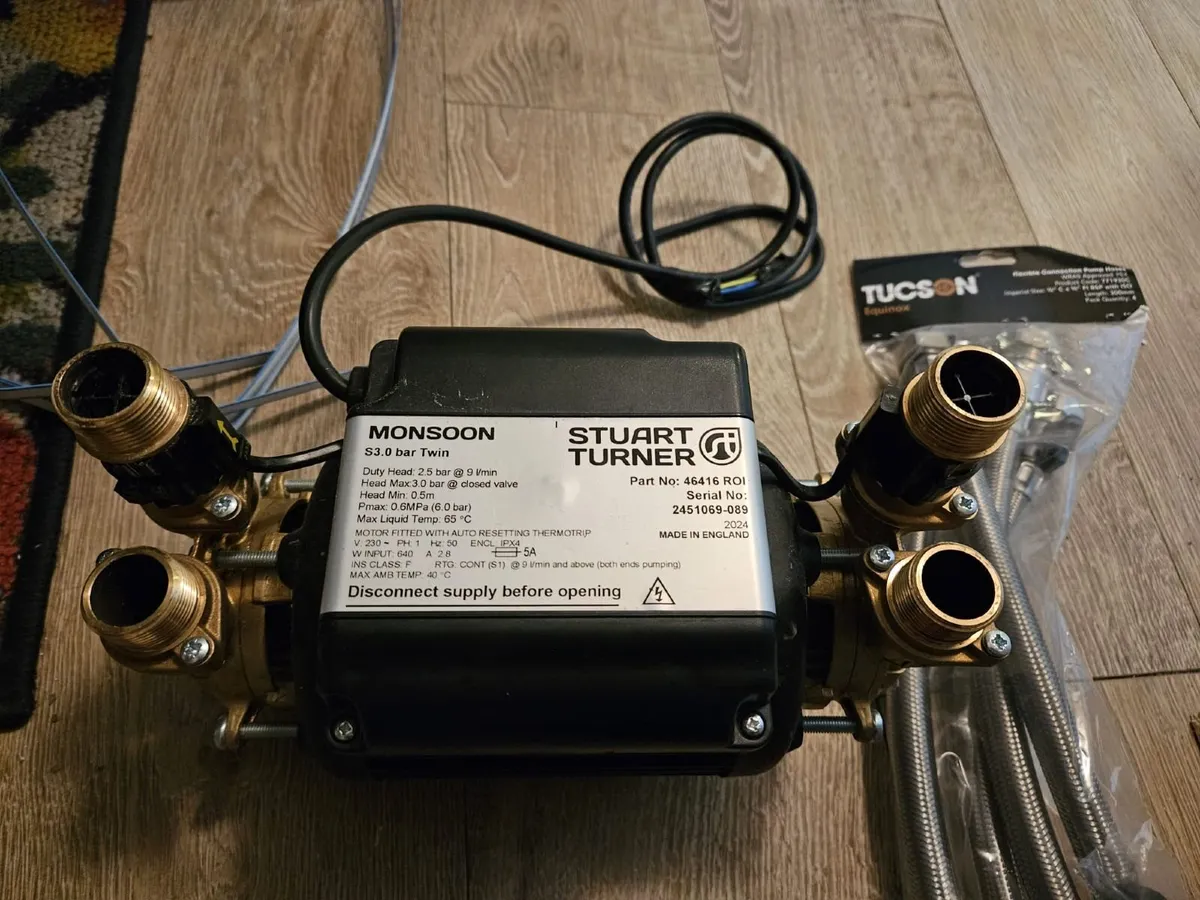 Stuart Turner Monsoon S3.0 Bar Twin Pump - Image 1