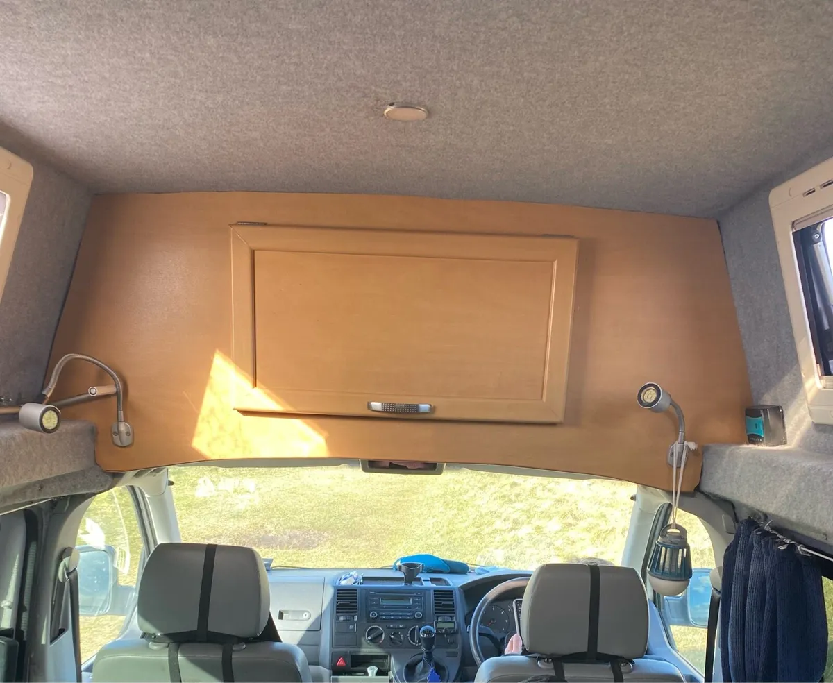 VW T5 camper - Image 3