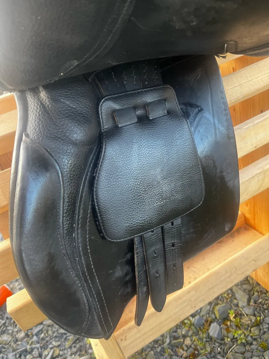 Horse riding saddle - Image 4