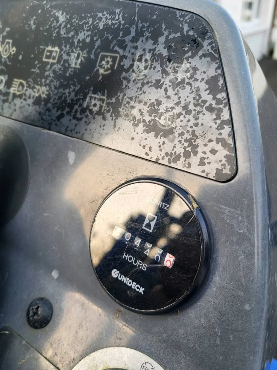 Iseki SF235 mower - Image 4