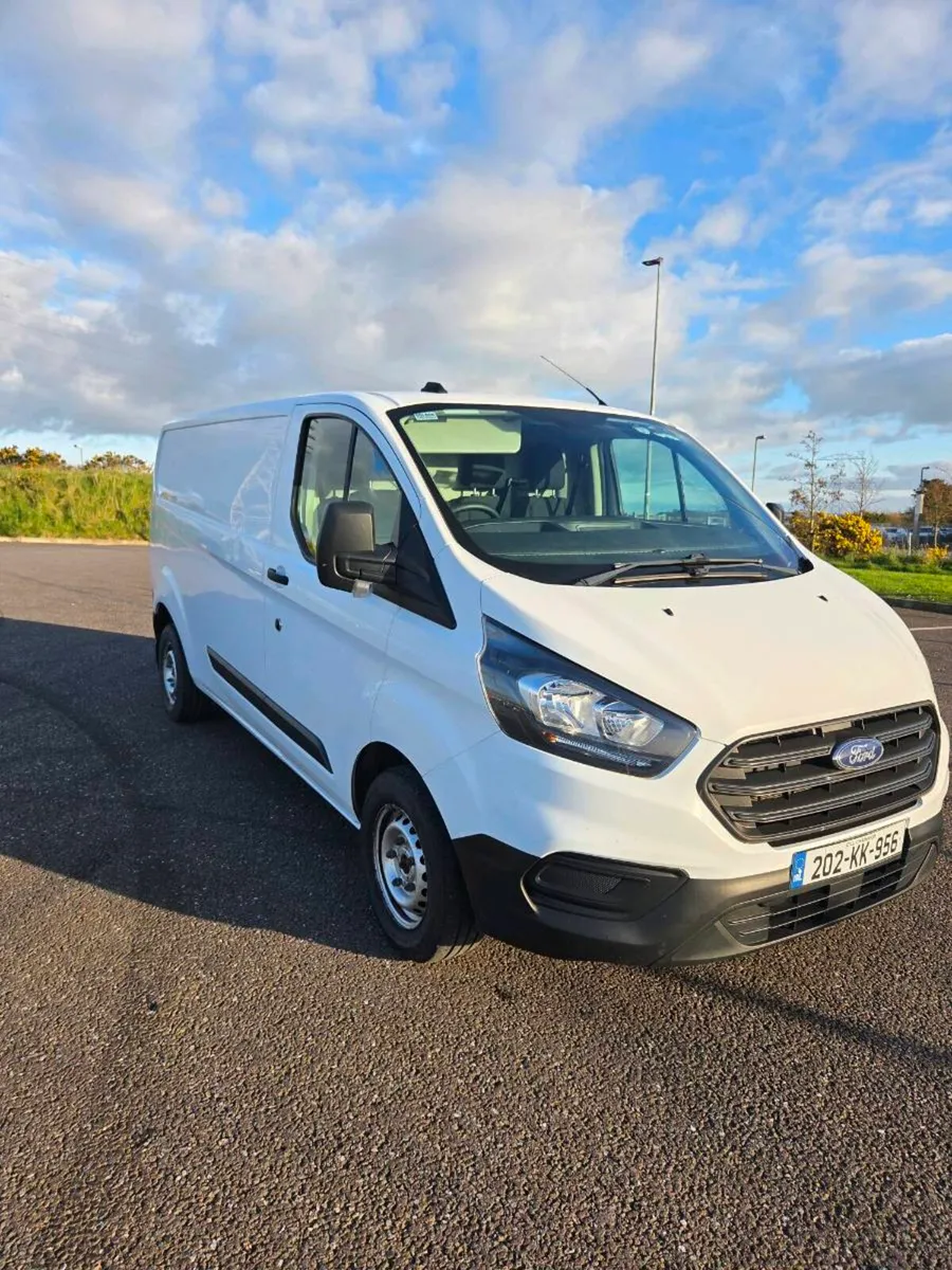 Ford Transit Custom 300L 2.0 105hp - Image 1
