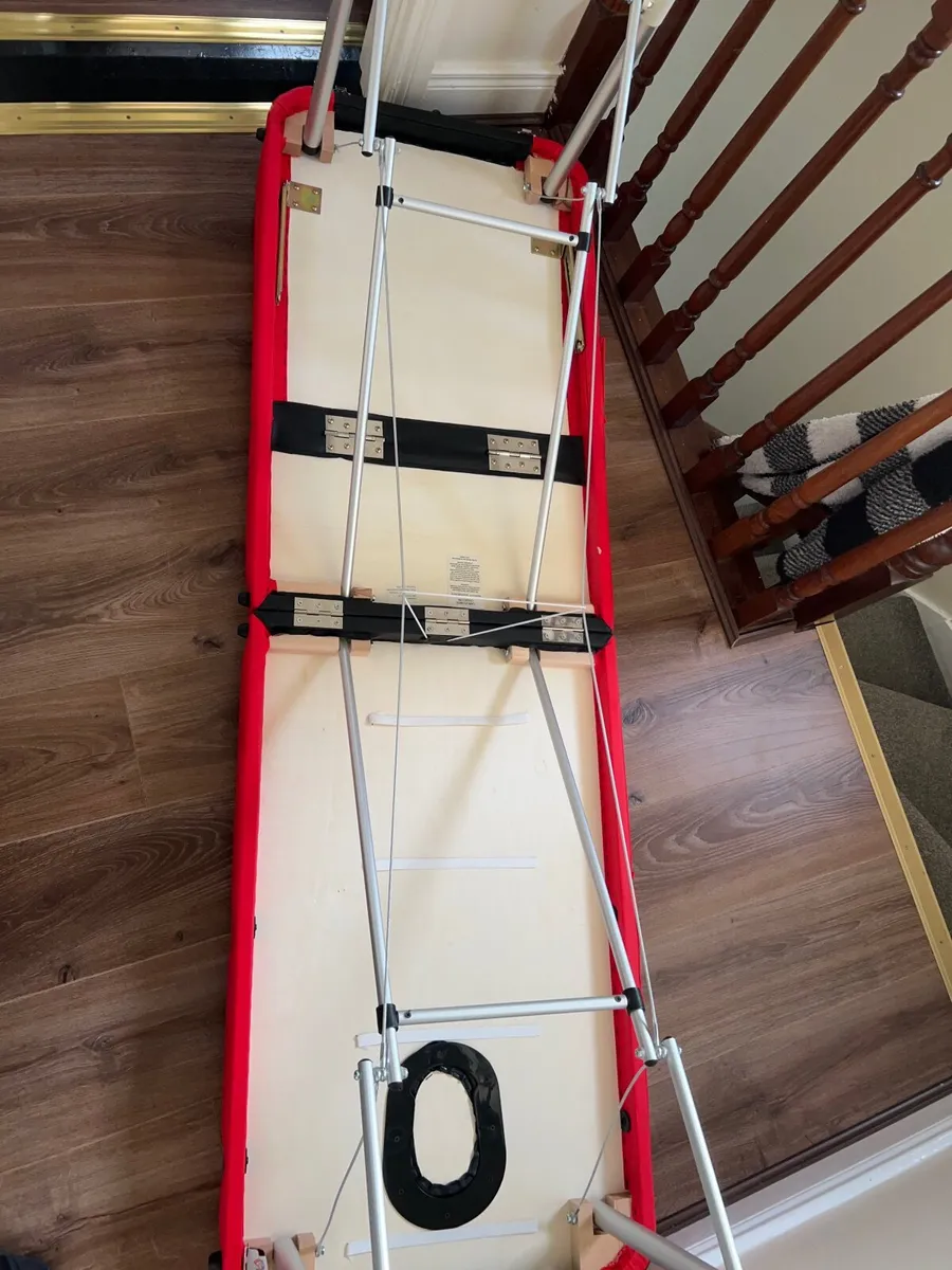 Massage foldable bed and chair - Image 4