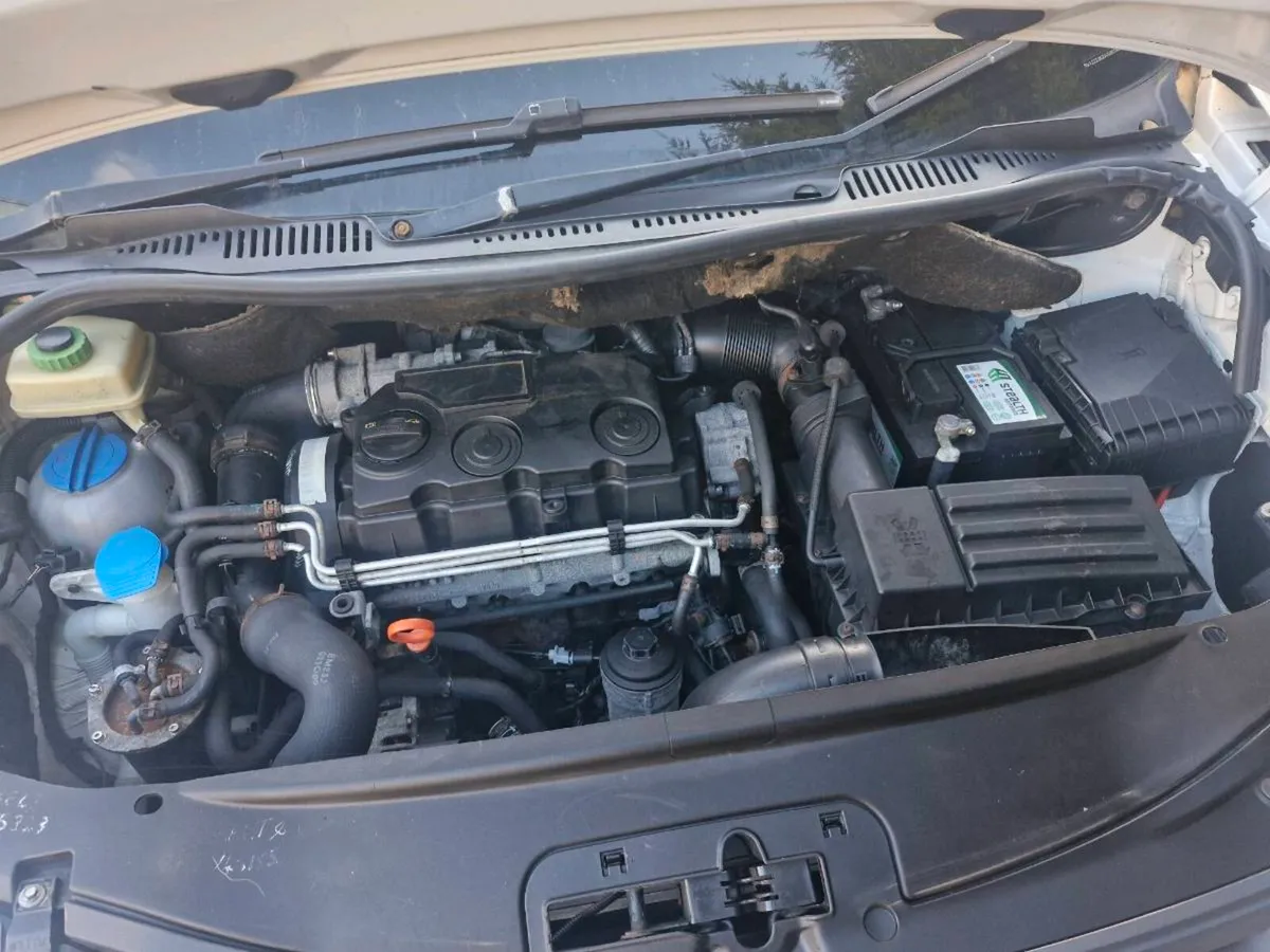 Vw caddy maxi - Image 1