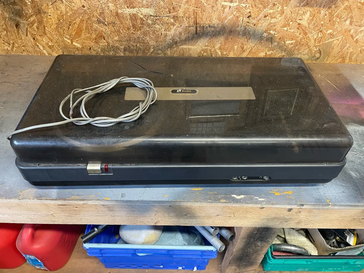 Record player - Image 4