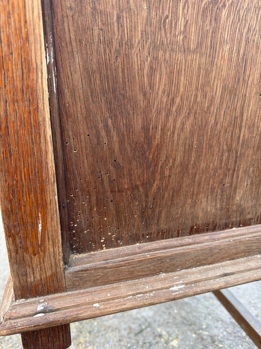 Vintage Solid Oak Cabinet / Drinks Cabinet - Image 3