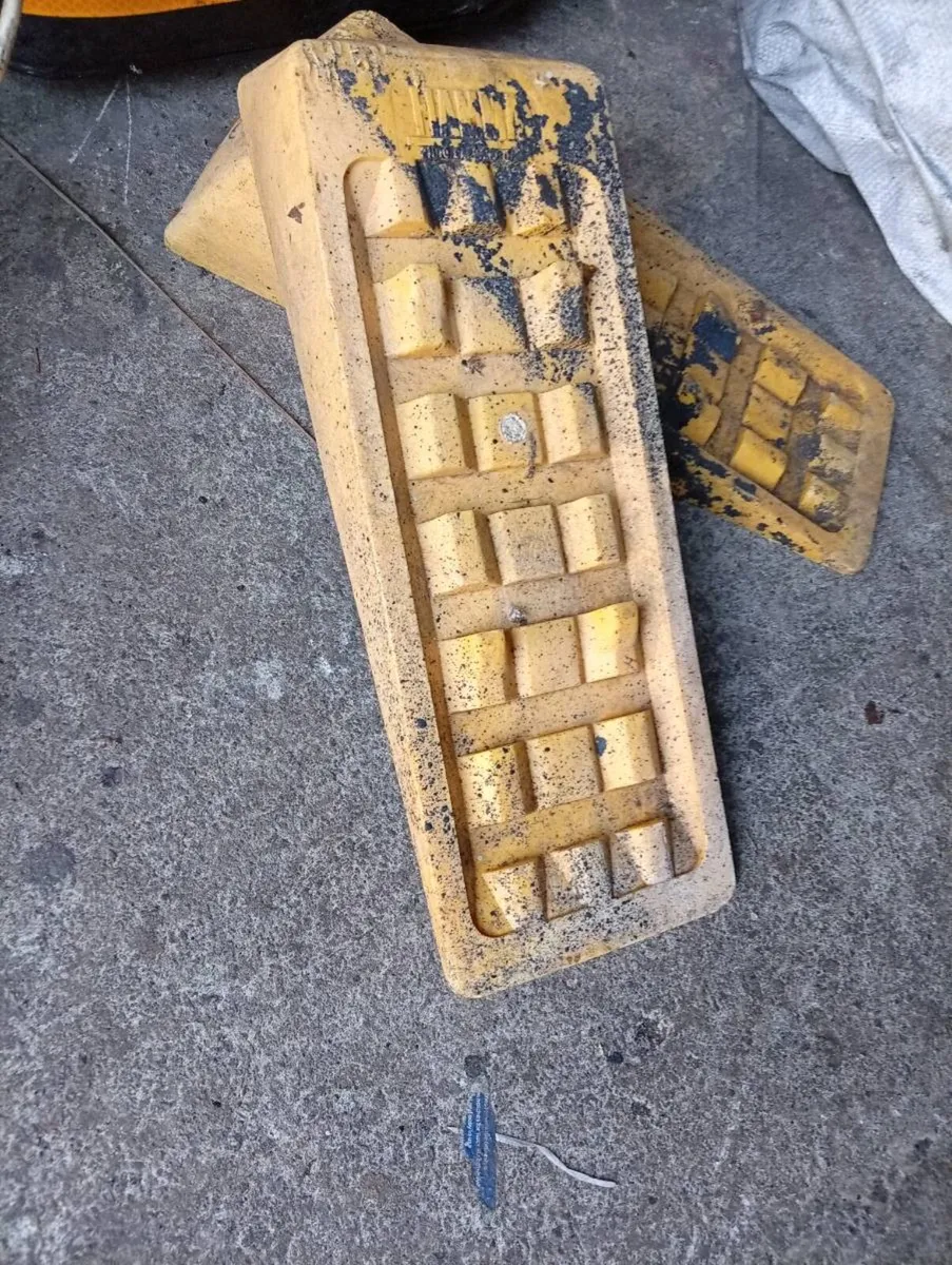 Leveling ramps - Image 1