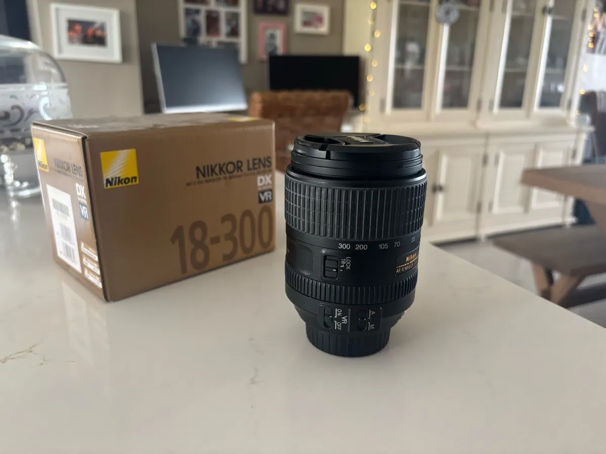 Nikon Lens - Image 3