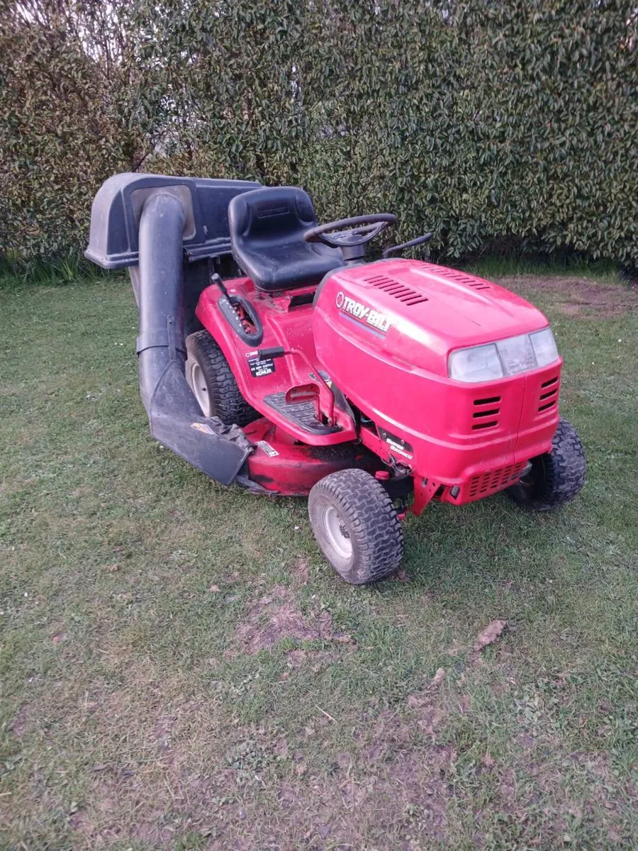 Troy-bilt hydrostatic  19hp Kolher - Image 1