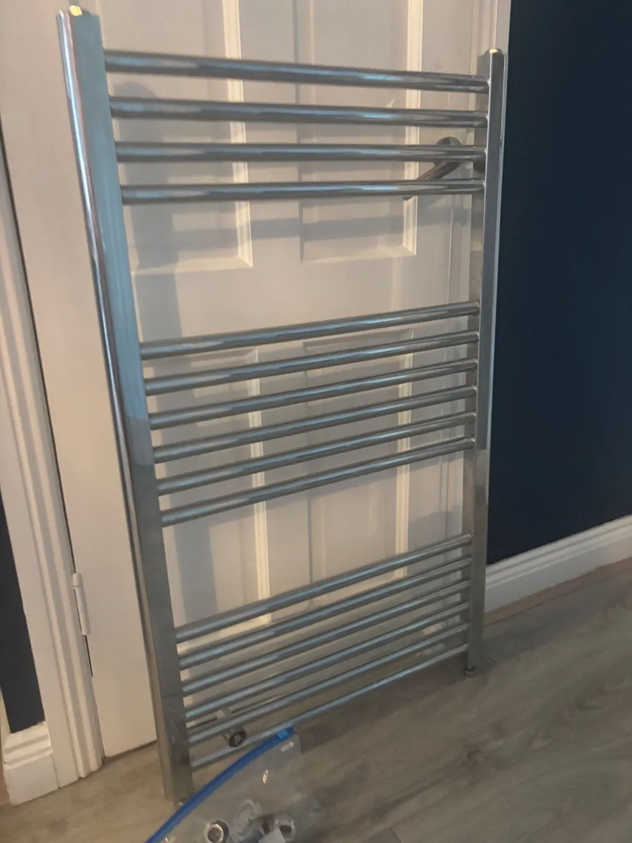 Bathroom radiator - Image 2