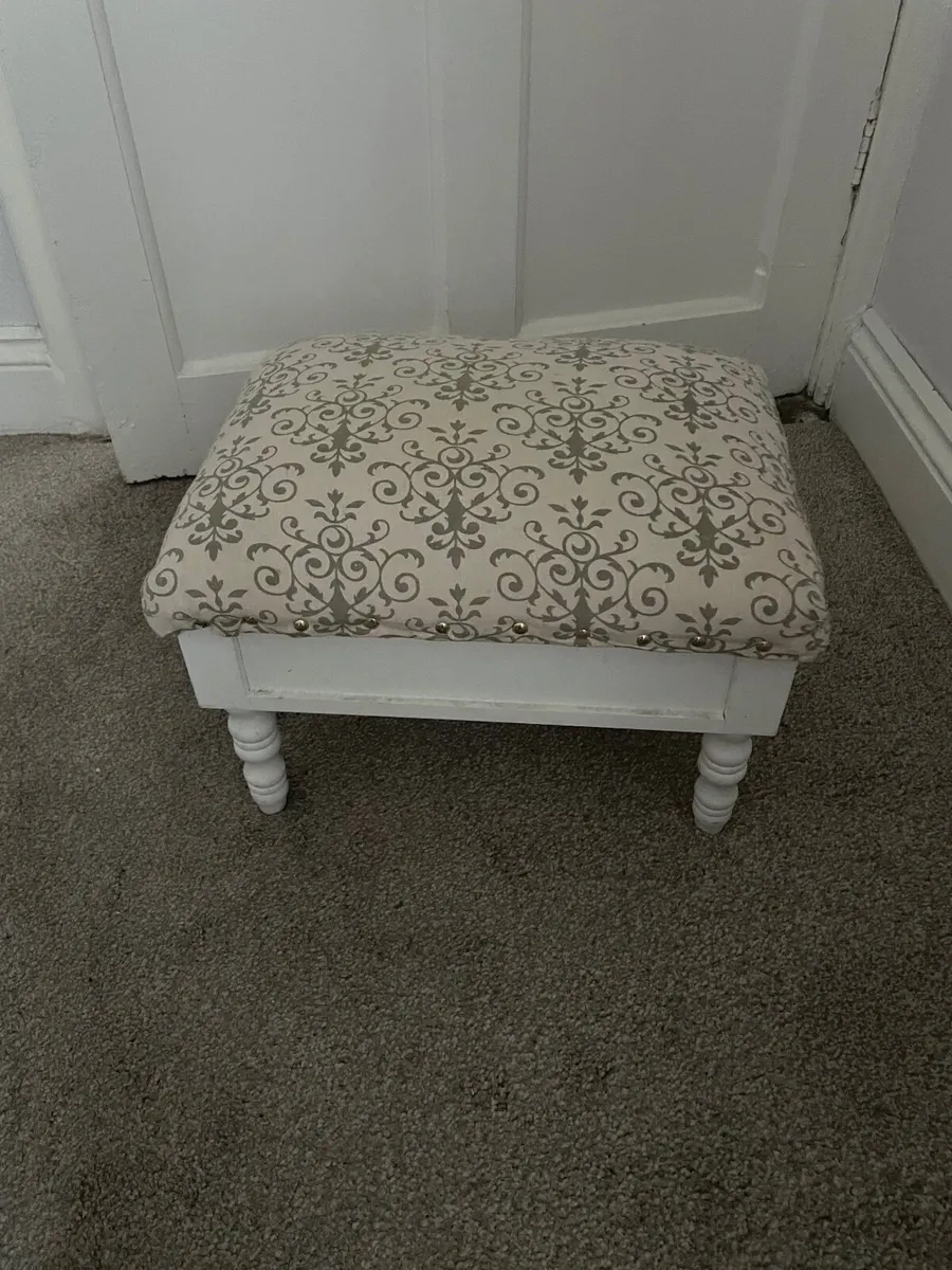 Footstool - Image 1