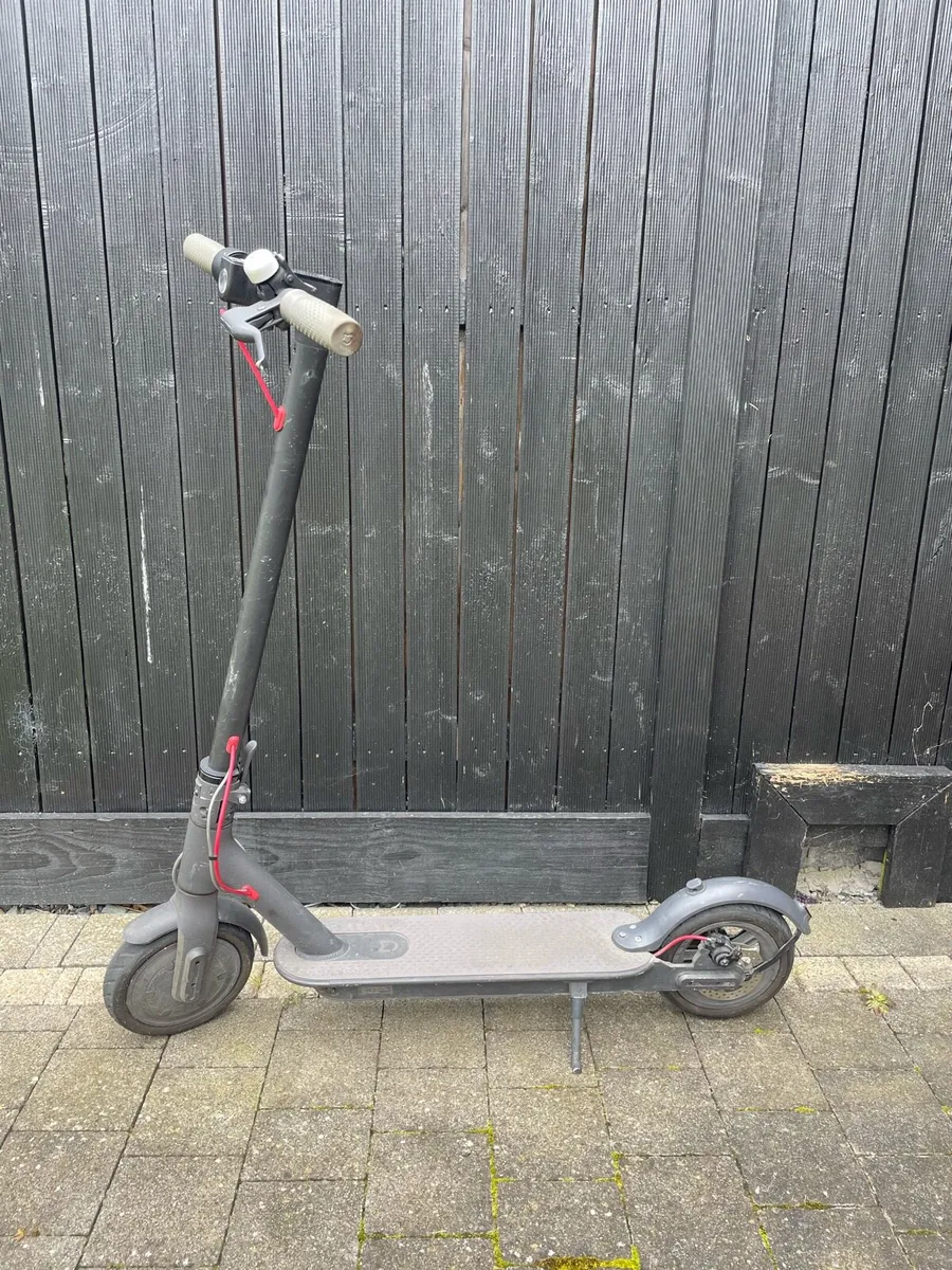 Scooter - Image 2