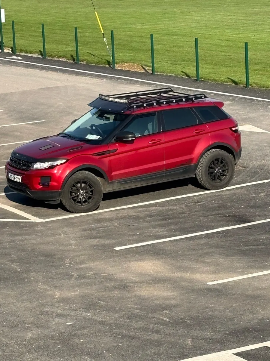 Commercial jeep. Range Rover Evoque - Image 1