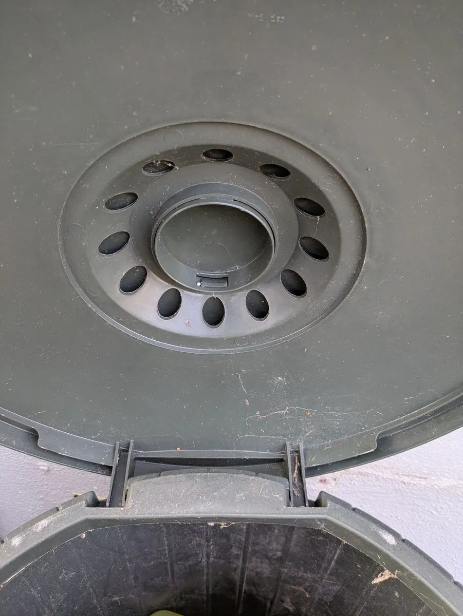 Compost bin - Image 2