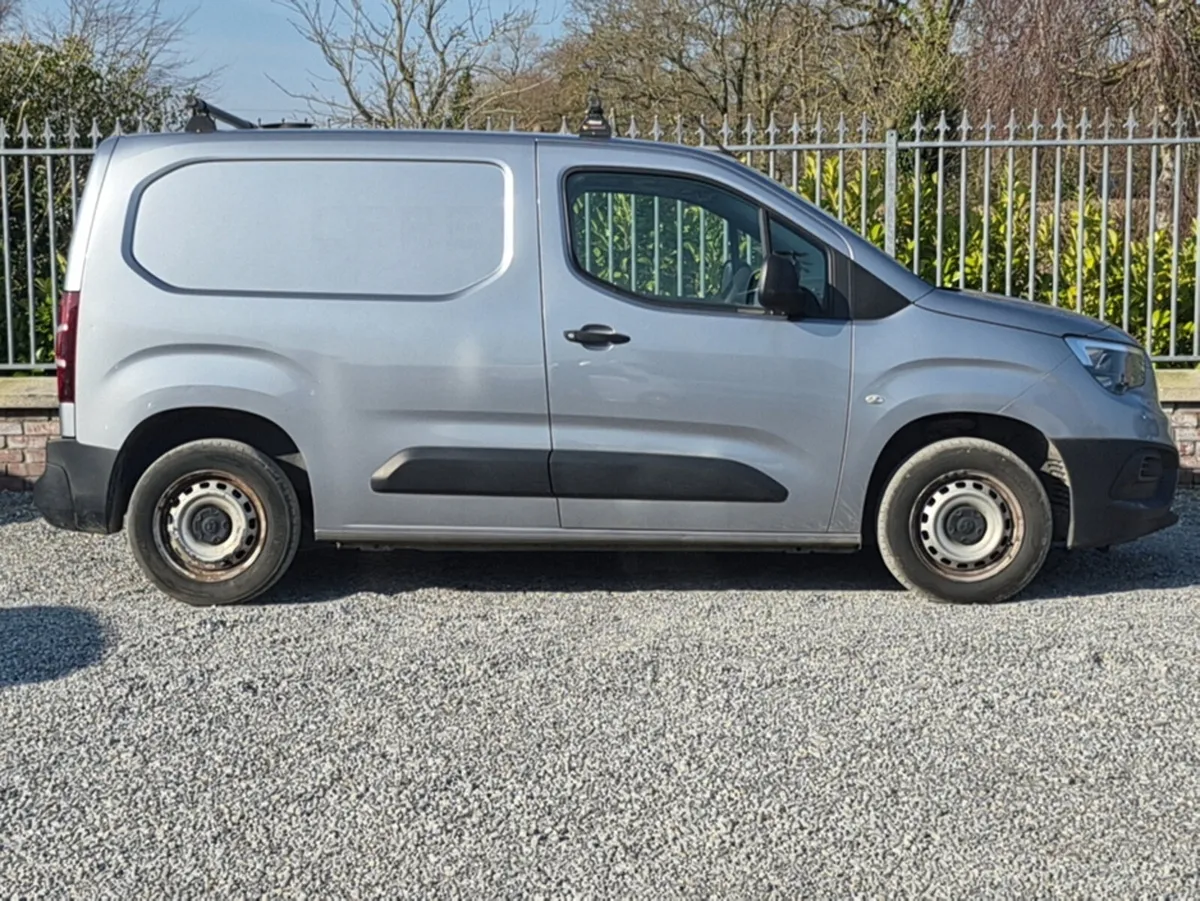 Vauxhall Combo Van Edition 2000 L1 H1 SWB 1.5 Dies - Image 3