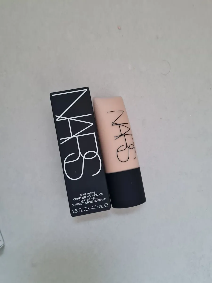 Nars foundation