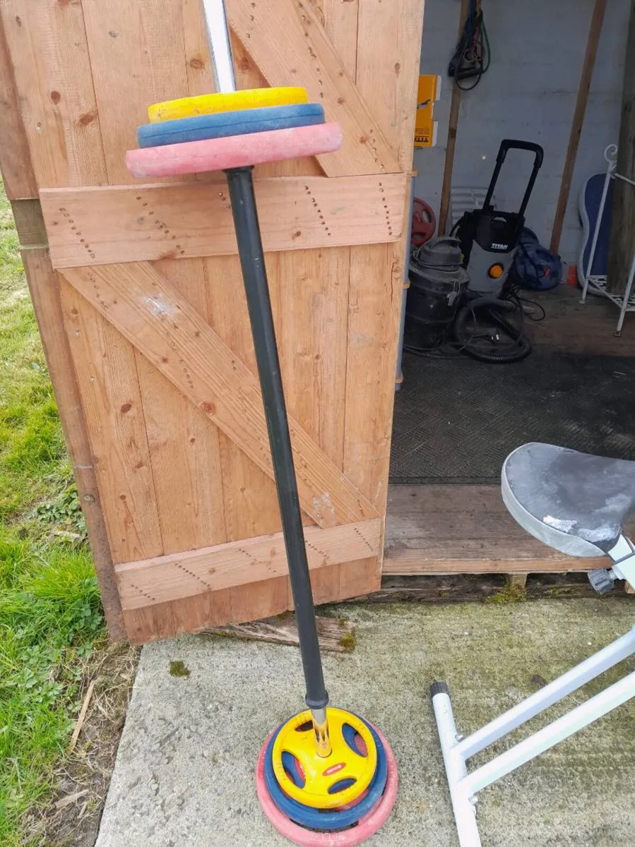 Cross trainer /barbell and weights exercise bike - Image 3