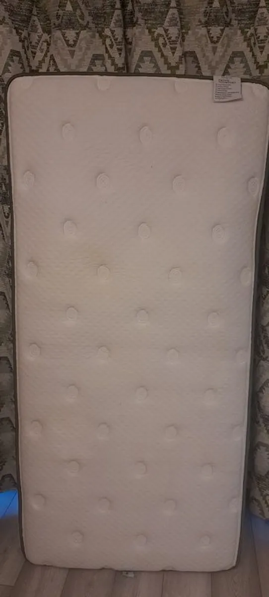 Matress - Image 1