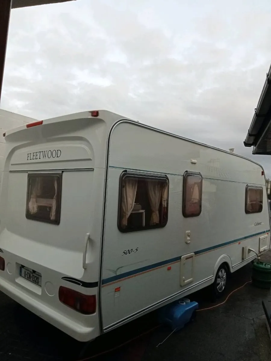 2006 5/6 berth Full size awning - Image 1