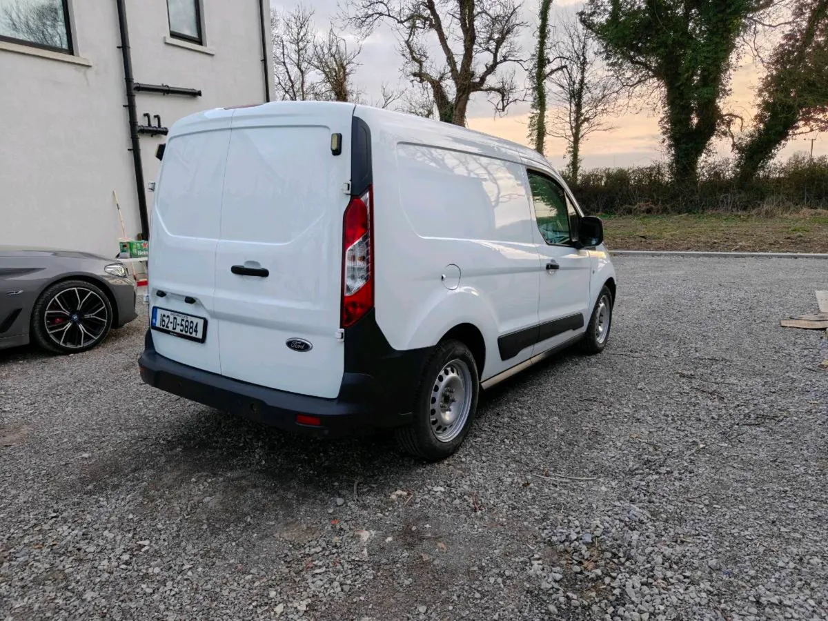 Ford Transit Connect - Image 4