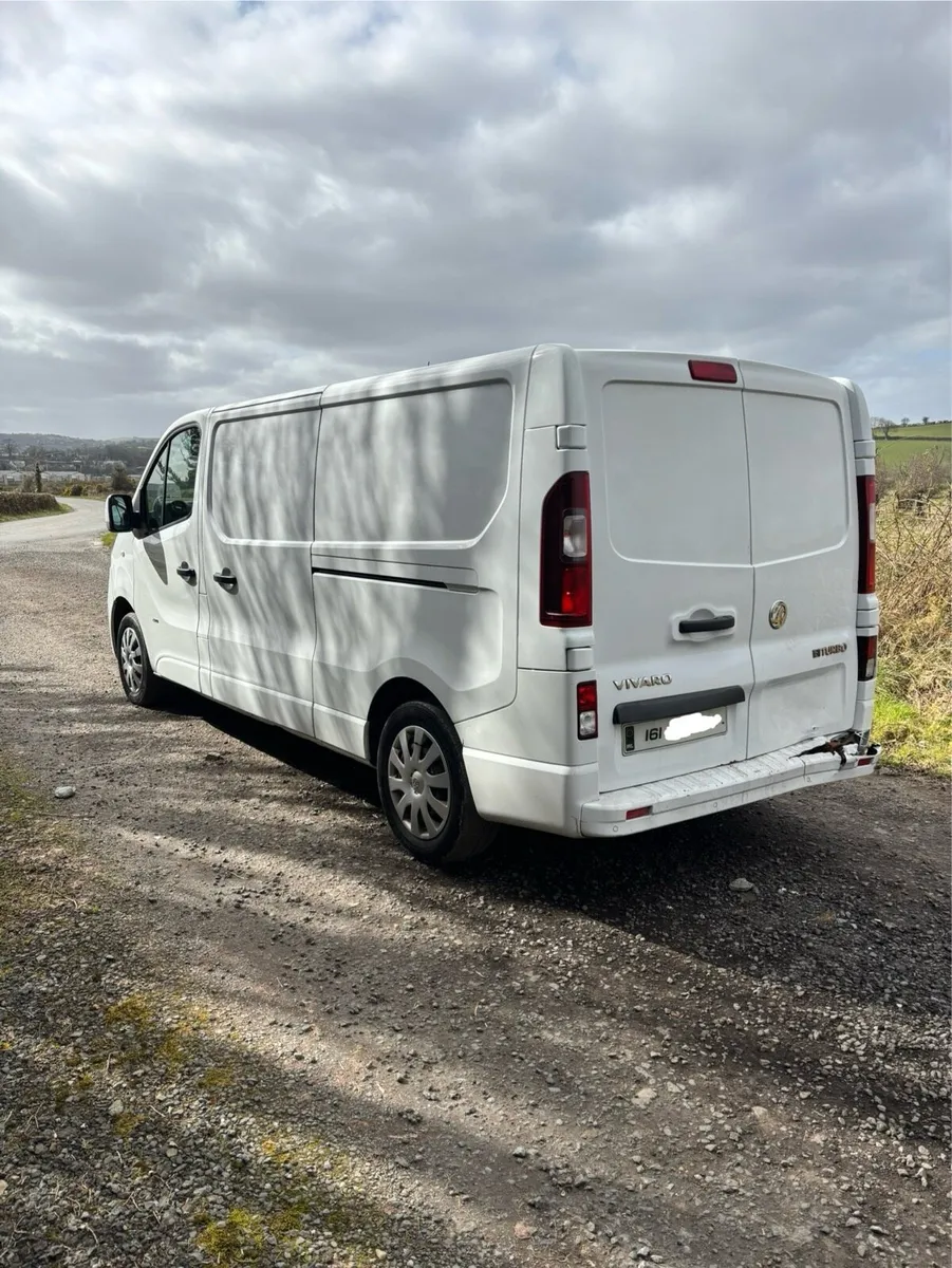Vauxhall vivaro BI-turbo - Image 3