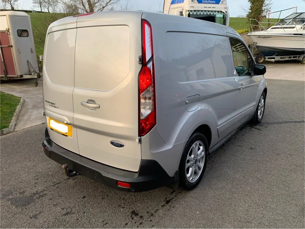 Ford Connect Limited 2020 - Image 3