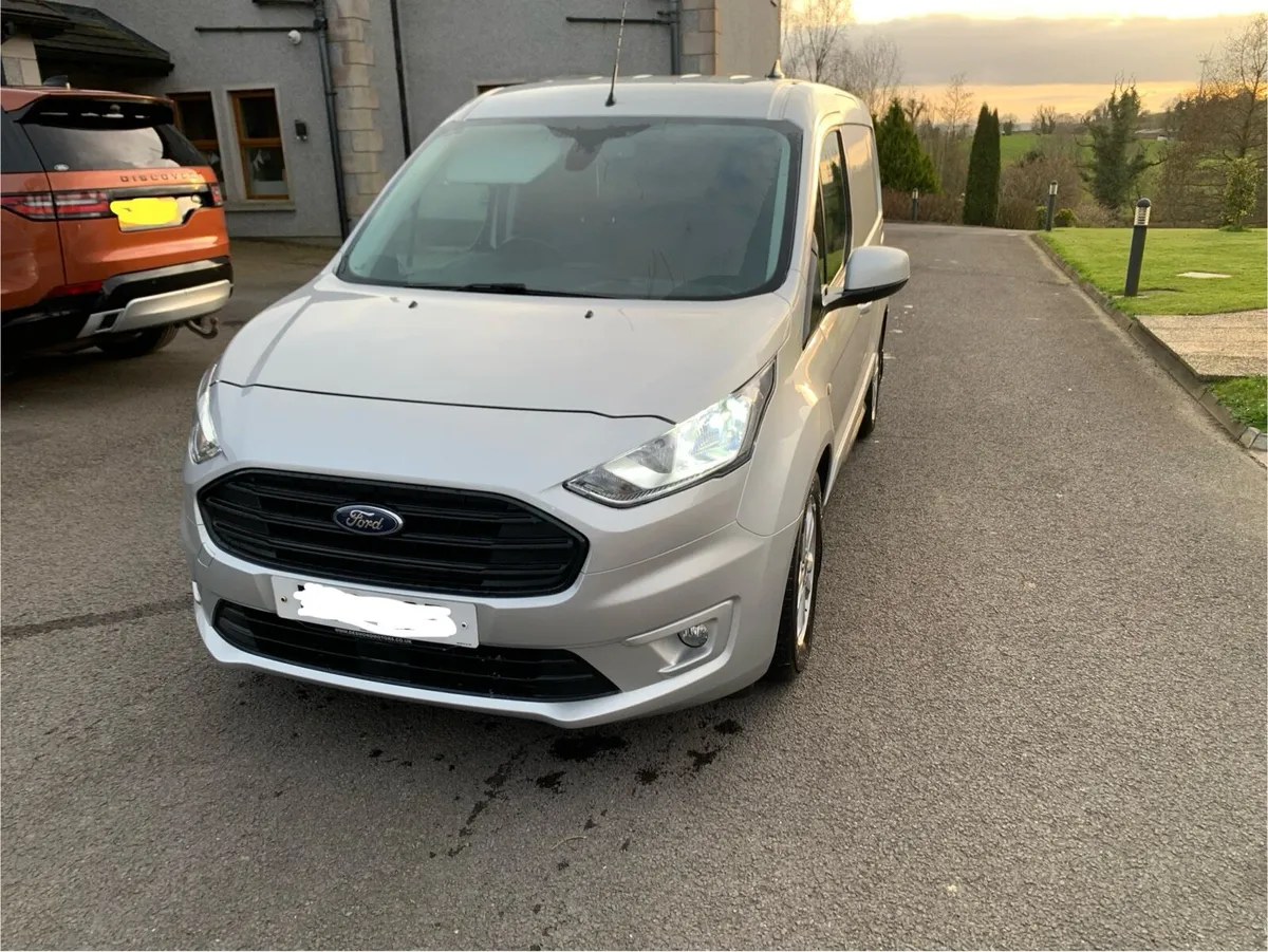 Ford Connect Limited 2020 - Image 4