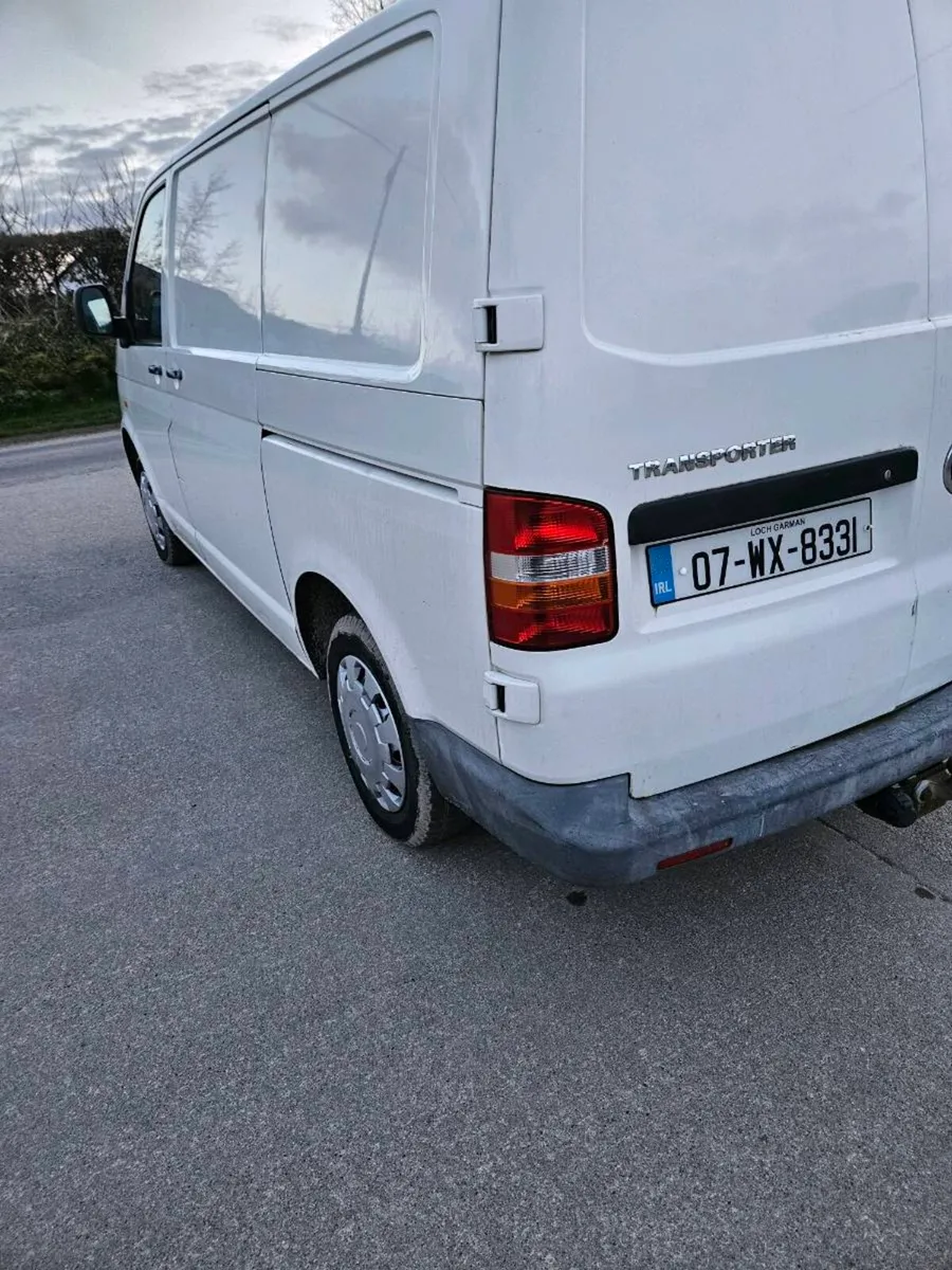 2007 wolkswagon transpoterdoe  8/26 - Image 4