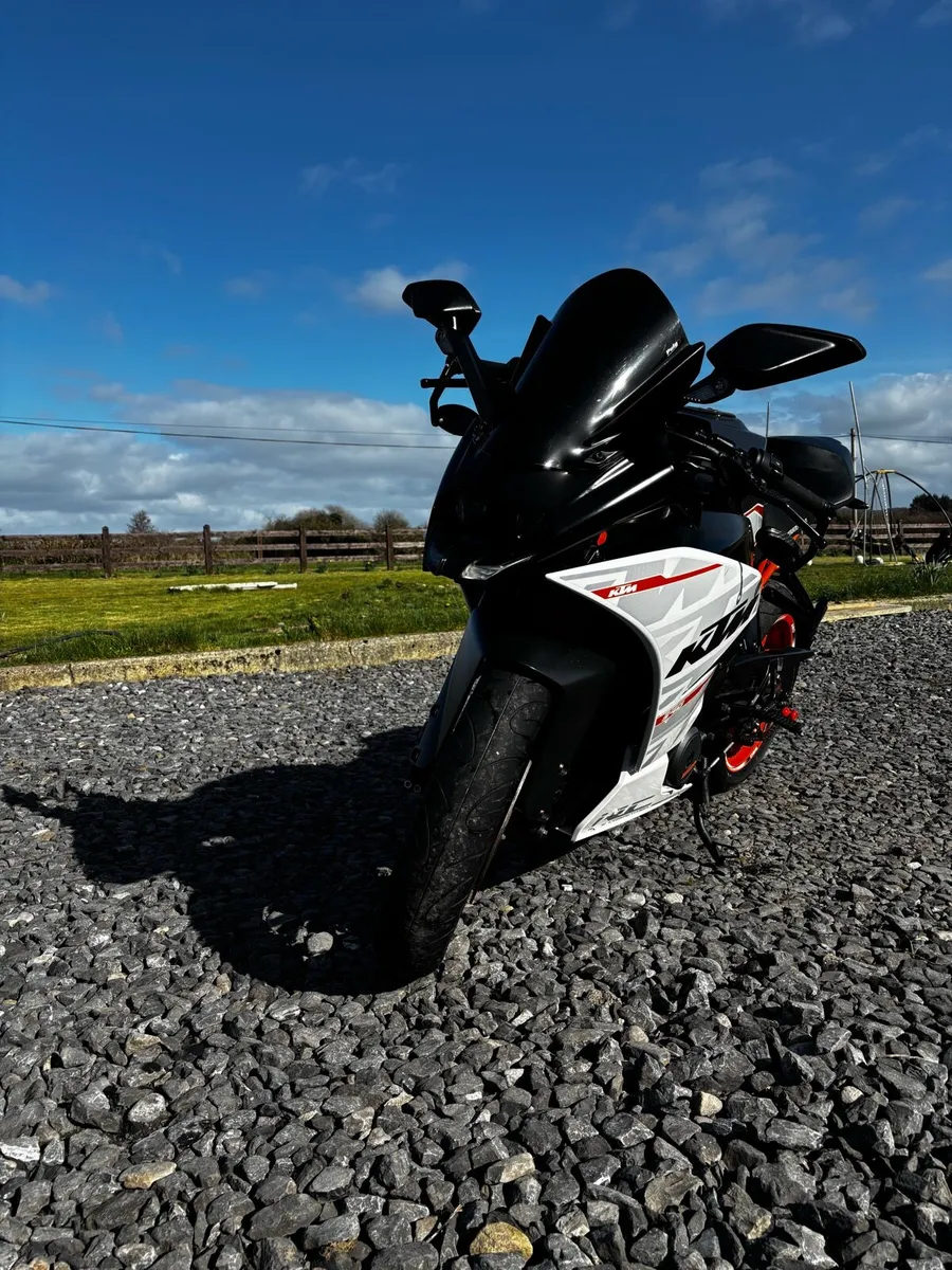 KTM RC390 - Image 2