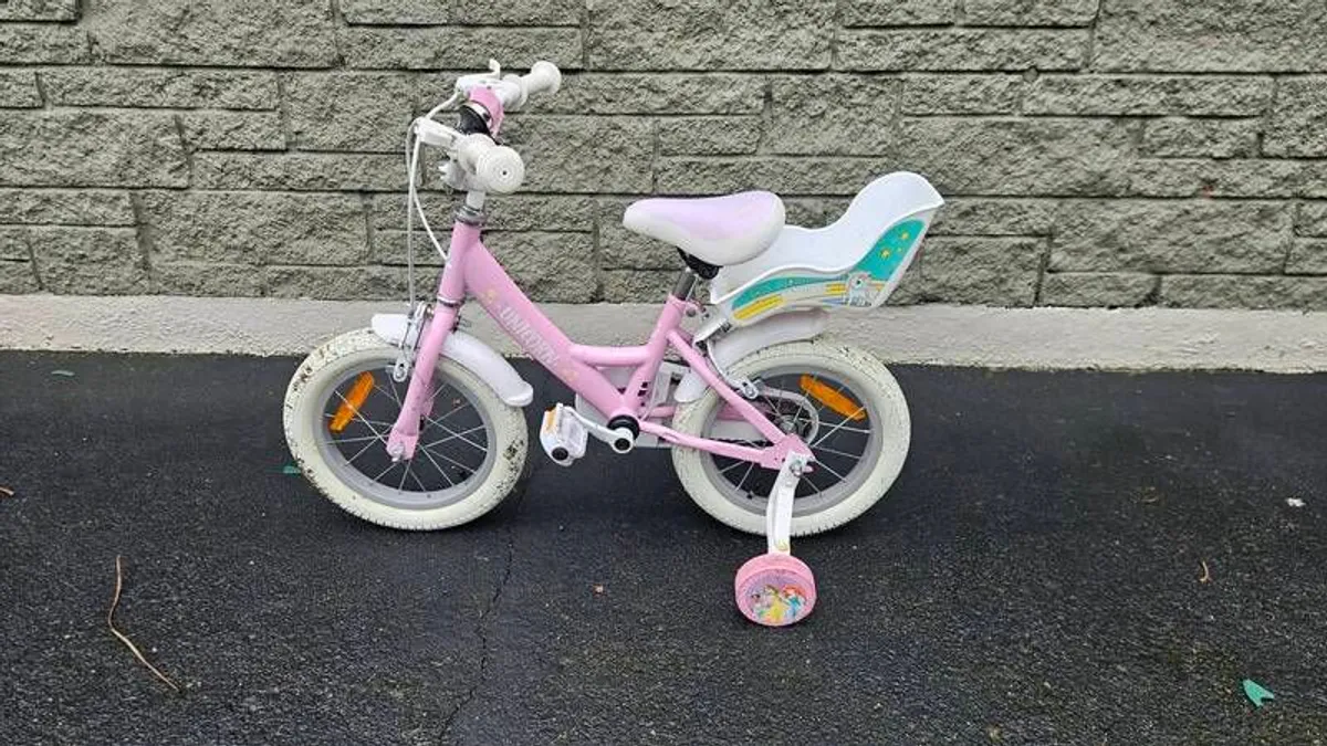 Kids 14 inch bike - Image 1