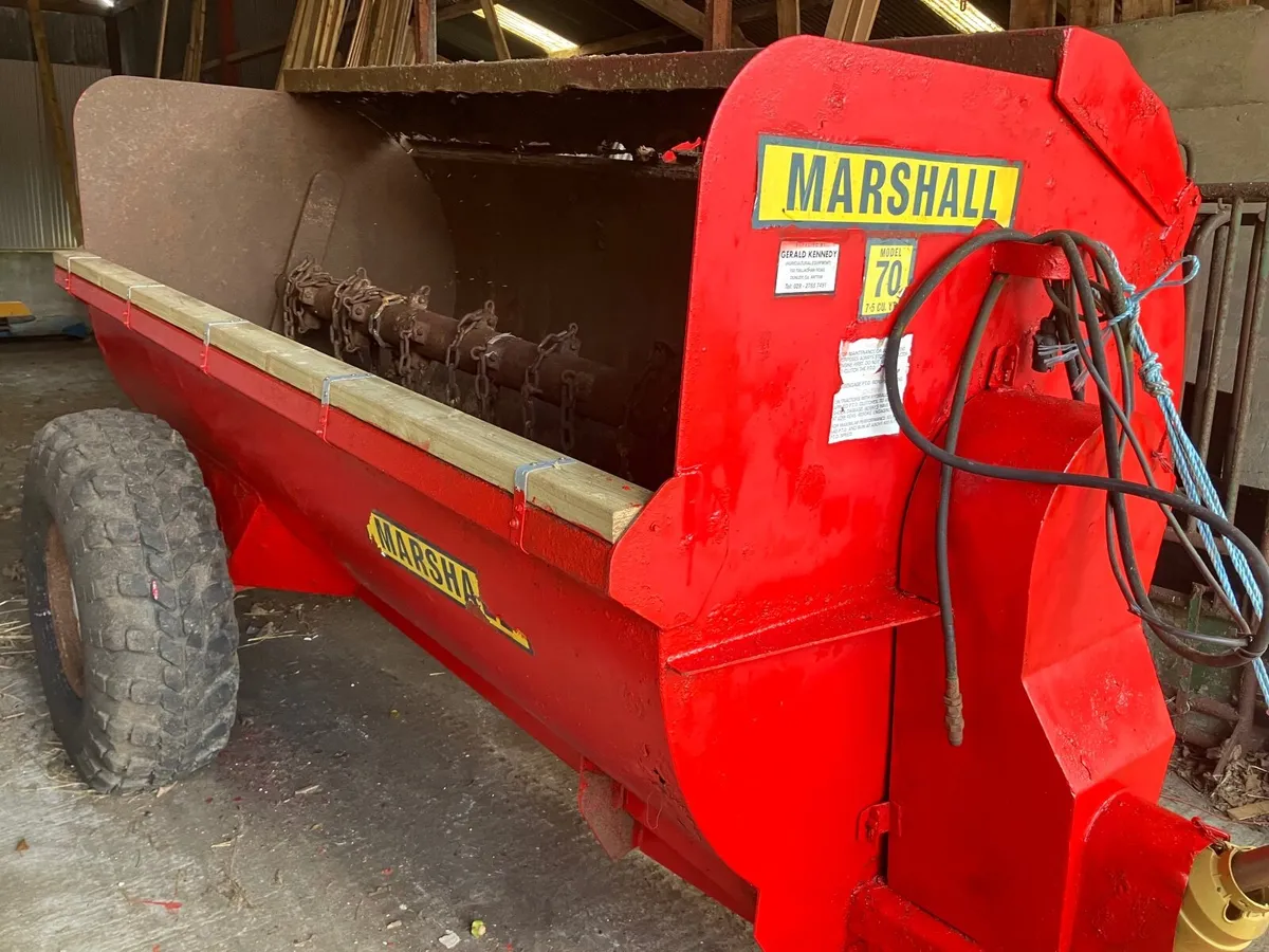 Manure spreader - Image 2