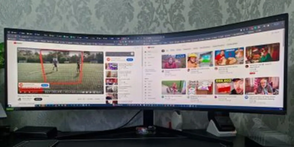 Samsung Odyssey G9 Dual Curved Ultrawide Monitor - Image 2